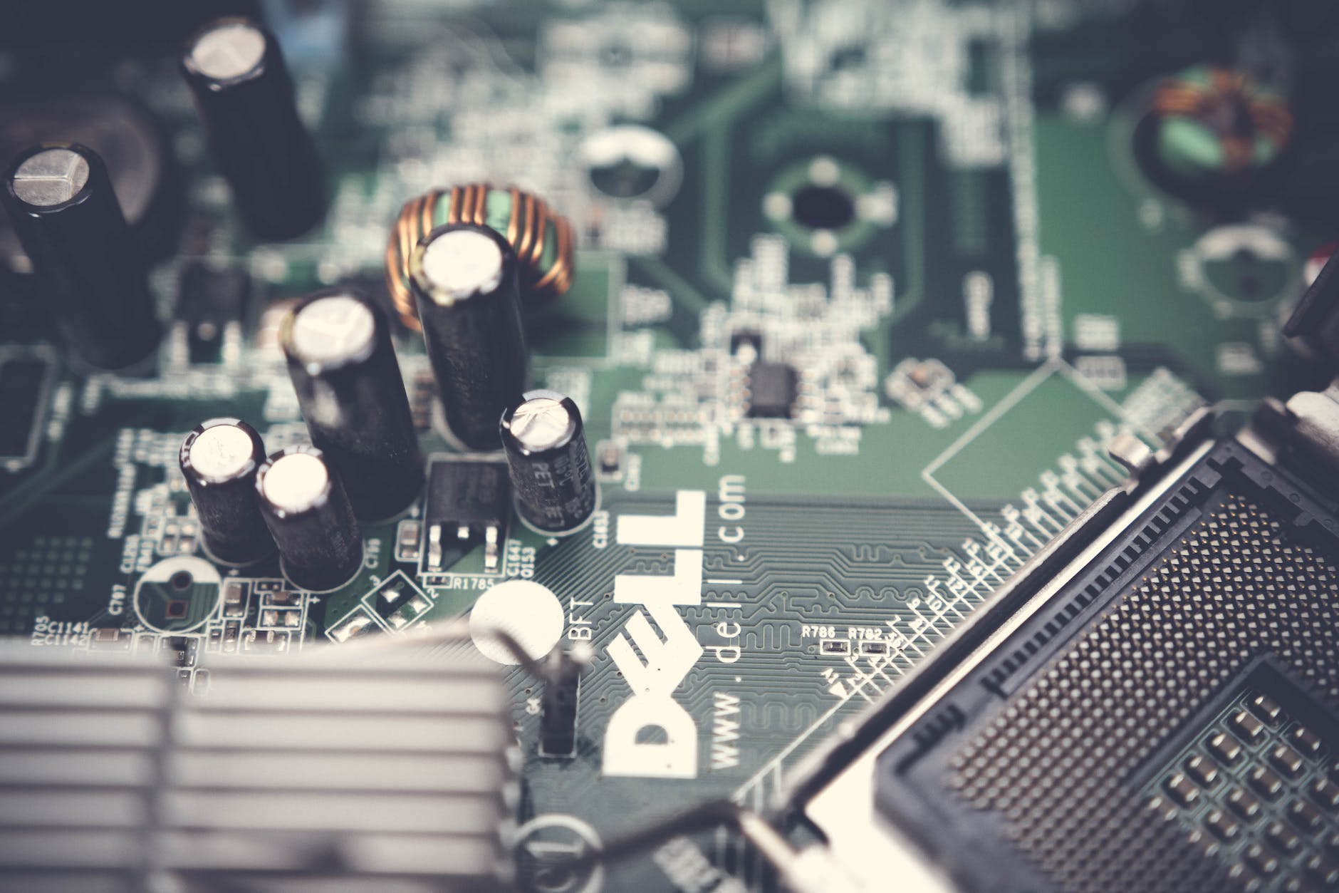 close up photography of dell motherboard